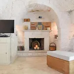 Trulli Terrarossa Con Piscina * Martina Franca