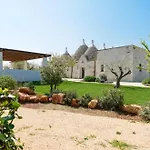Villa Trulli Terrarossa Con Piscina