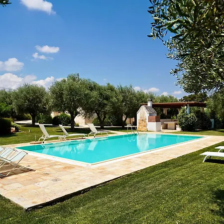 Trulli Terrarossa Con Piscina Martina Franca