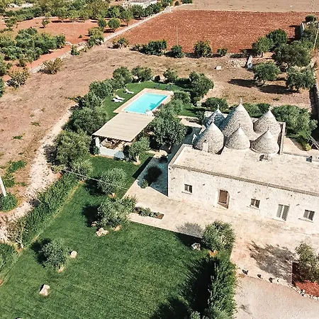 Trulli Terrarossa Con Piscina Martina Franca