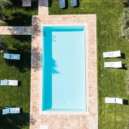 Trulli Terrarossa Con Piscina Martina Franca