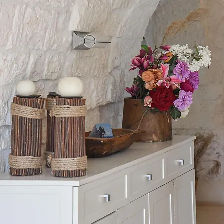 Trulli Terrarossa Con Piscina Martina Franca
