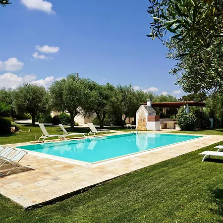 Trulli Terrarossa Con Piscina *