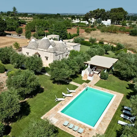 Trulli Terrarossa Con Piscina * Martina Franca